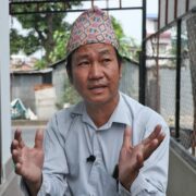 काठमाडौं महानगरबाट ठेला खोसिएकी महिलालाई एक महिनाको तलब दिने हर्क साम्पाङको घोषणा