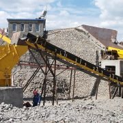 मकवानपुरका १ सय २ वटा क्रसर उद्योग बन्द